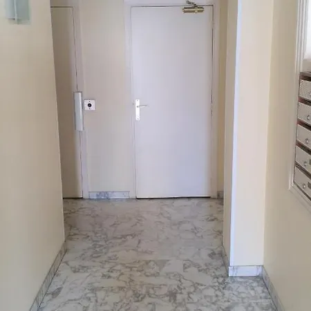 La Pinede Apartmán *
