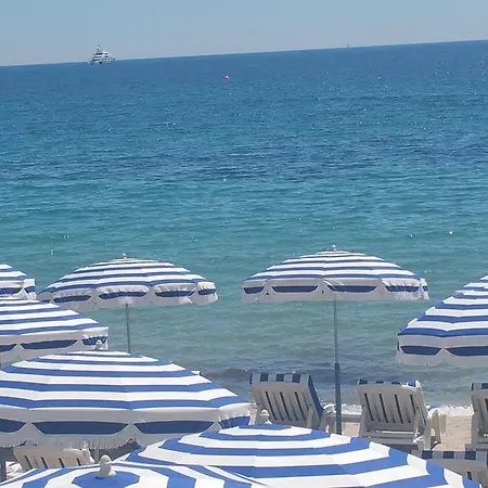 La Pinede 胡安莱潘